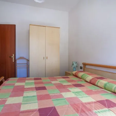 Apartment Ros1 *